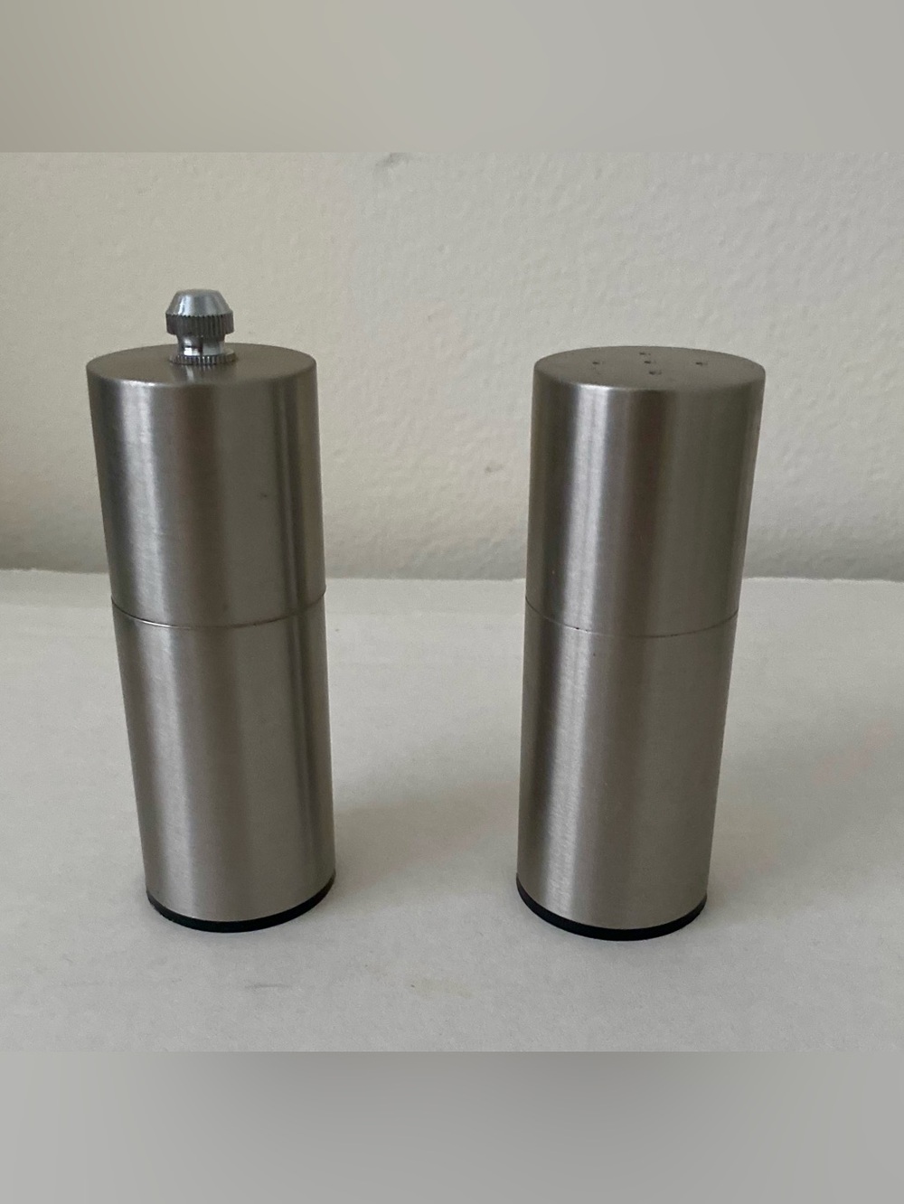 Stainless Steel Salt and Pepper Grinder Set - Silver